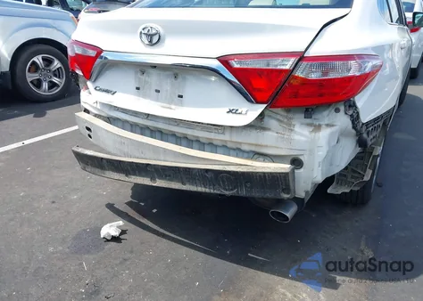 2017 Toyota Camry Xle z USA, uszkodzony, nr VIN 4T1BF1FK2HU751025